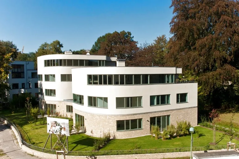 Wohnung mit großem Privatgarten direkt am Schlosspark — photo 1